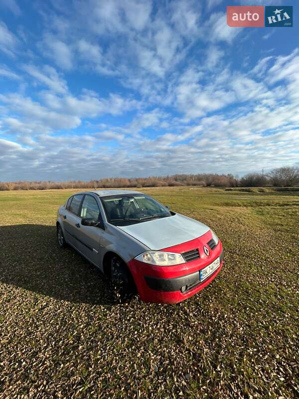 Седан Renault Megane 2005 в Березному