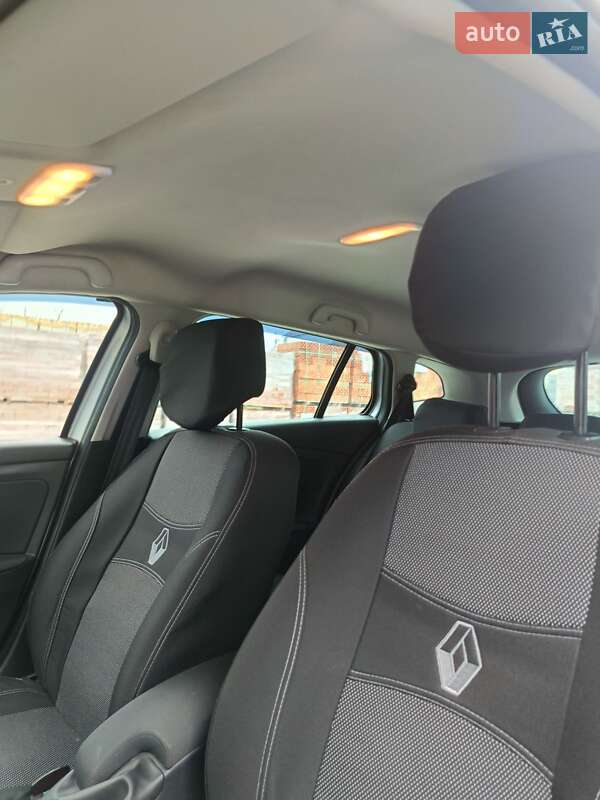 Универсал Renault Megane 2015 в Южноукраинске