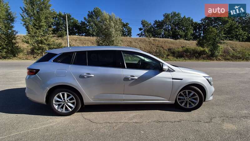 Универсал Renault Megane 2016 в Киеве