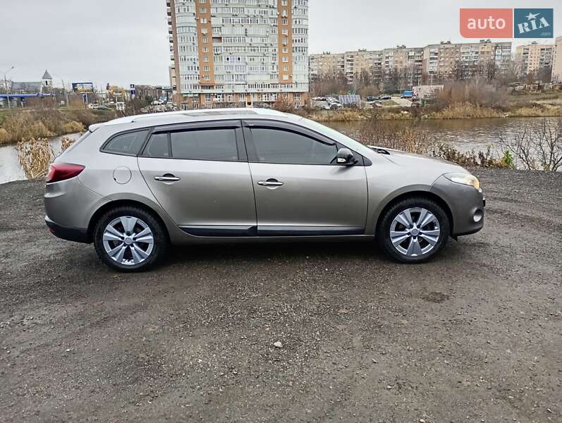 Універсал Renault Megane 2011 в Харкові