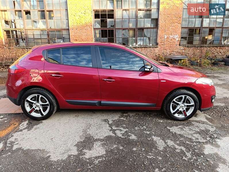 Хэтчбек Renault Megane 2013 в Коломые