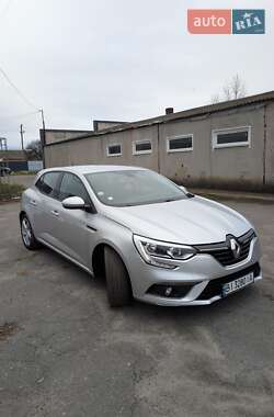 Хэтчбек Renault Megane 2017 в Миргороде