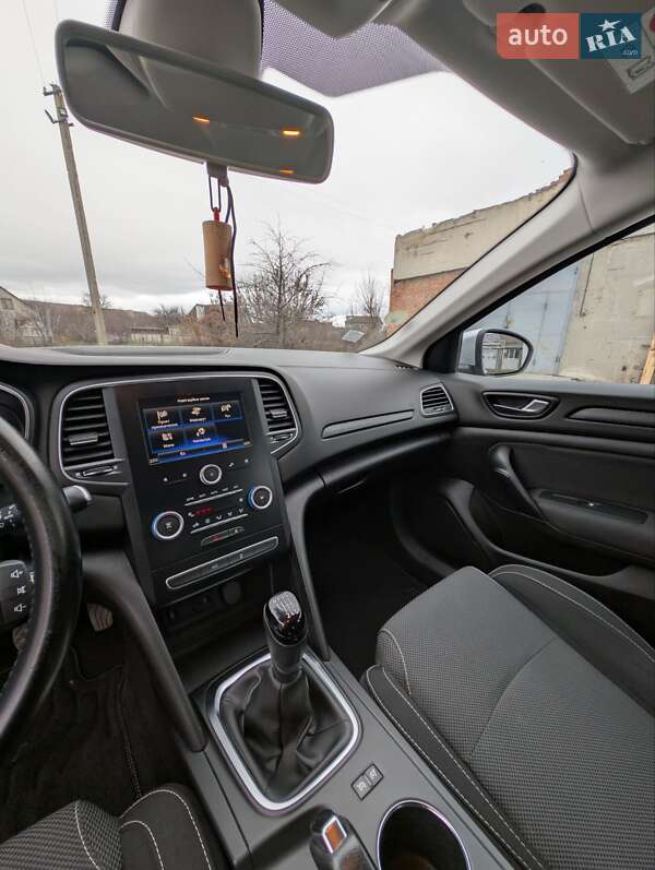 Хэтчбек Renault Megane 2017 в Миргороде фото 22 Хэтчбек Renault Megane 2017 в Миргороде