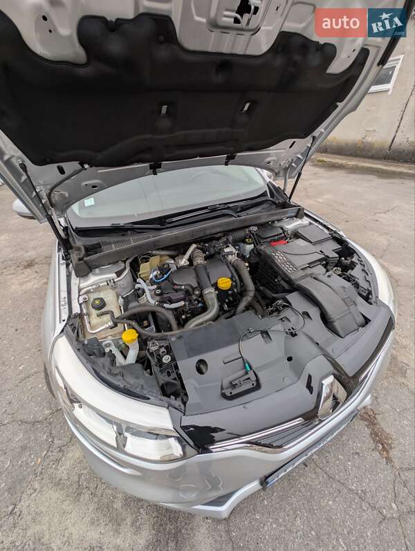 Хэтчбек Renault Megane 2017 в Миргороде фото 31 Хэтчбек Renault Megane 2017 в Миргороде