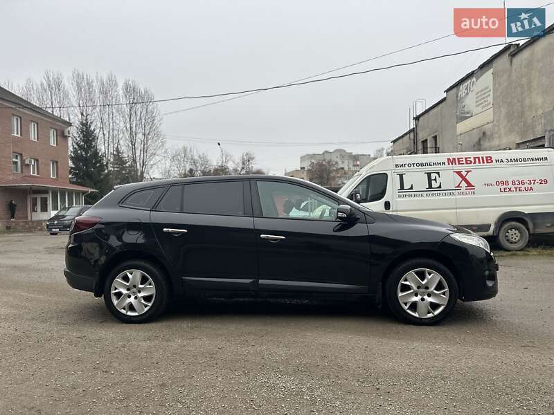 Универсал Renault Megane 2010 в Тернополе