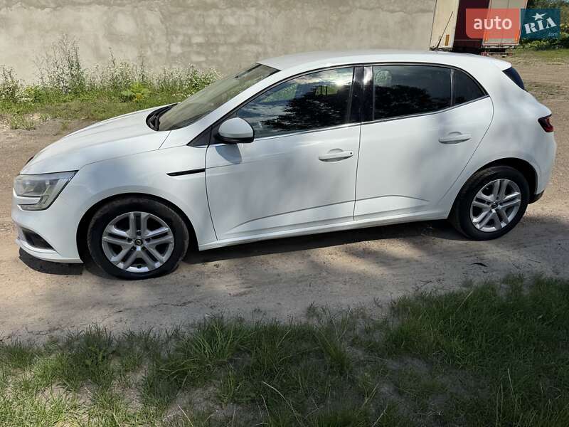 Хэтчбек Renault Megane 2017 в Калуше фото 2 Хэтчбек Renault Megane 2017 в Калуше