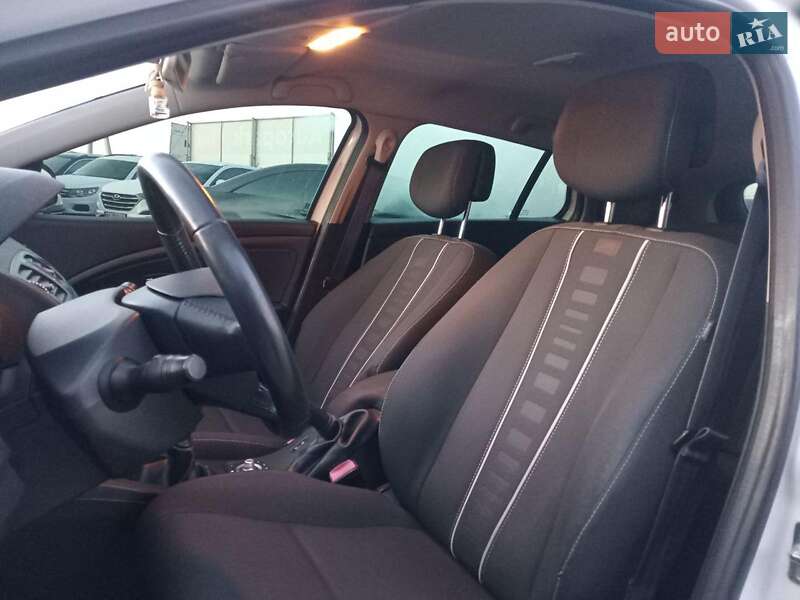 Универсал Renault Megane 2013 в Львове