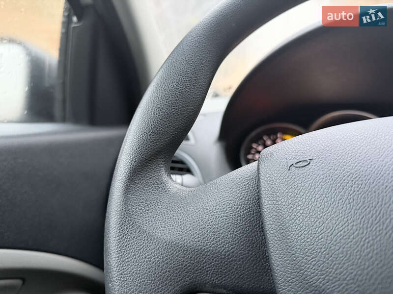 Хэтчбек Renault Megane 2011 в Луцке фото 19 Хэтчбек Renault Megane 2011 в Луцке