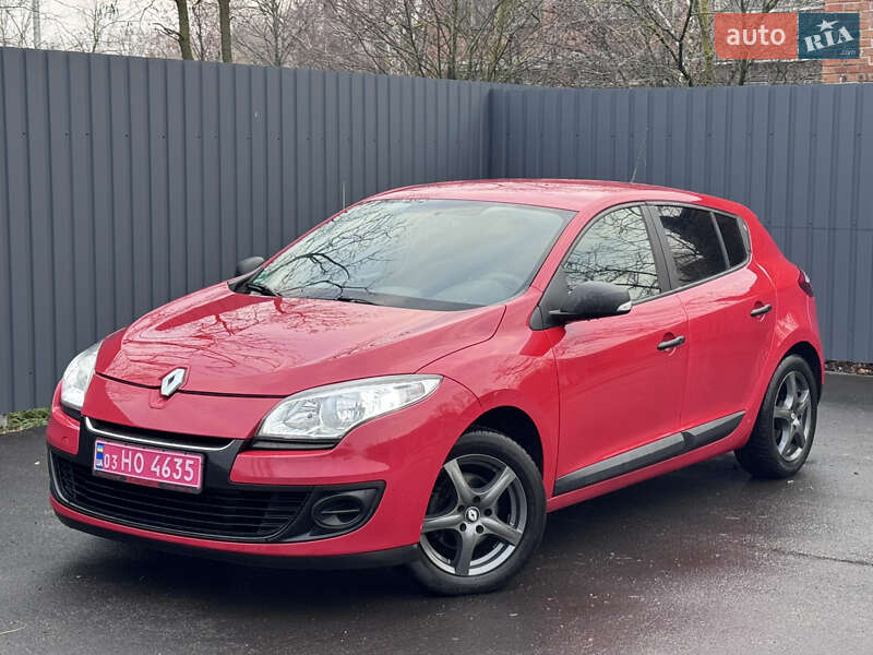 Хэтчбек Renault Megane 2013 в Полтаве