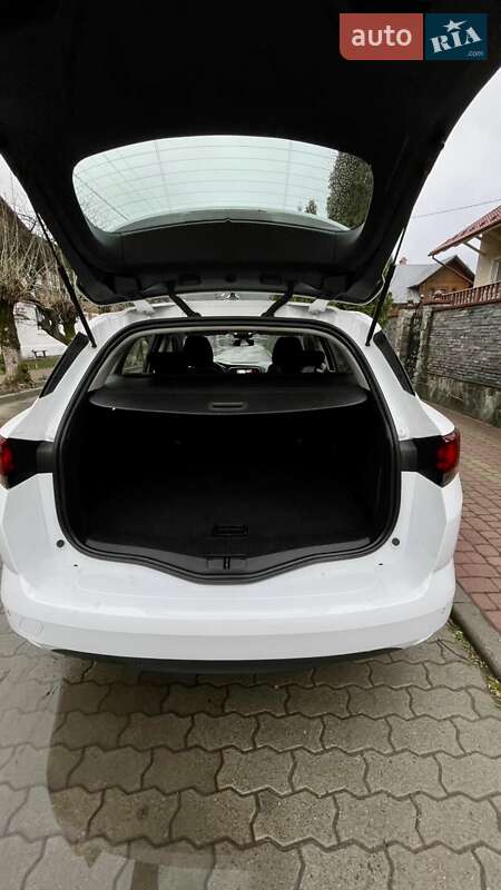 Універсал Renault Megane 2023 в Сколе