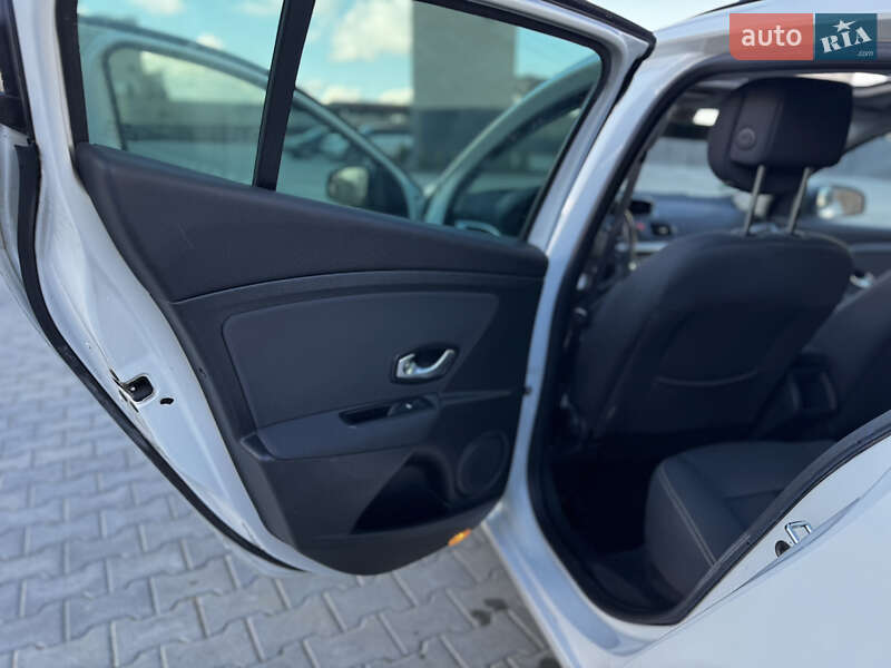 Хэтчбек Renault Megane 2009 в Дубно