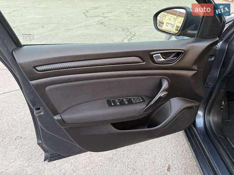 Универсал Renault Megane 2020 в Днепре фото 56 Универсал Renault Megane 2020 в Днепре