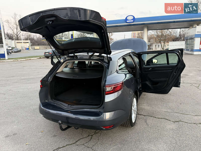Универсал Renault Megane 2020 в Днепре фото 99 Универсал Renault Megane 2020 в Днепре