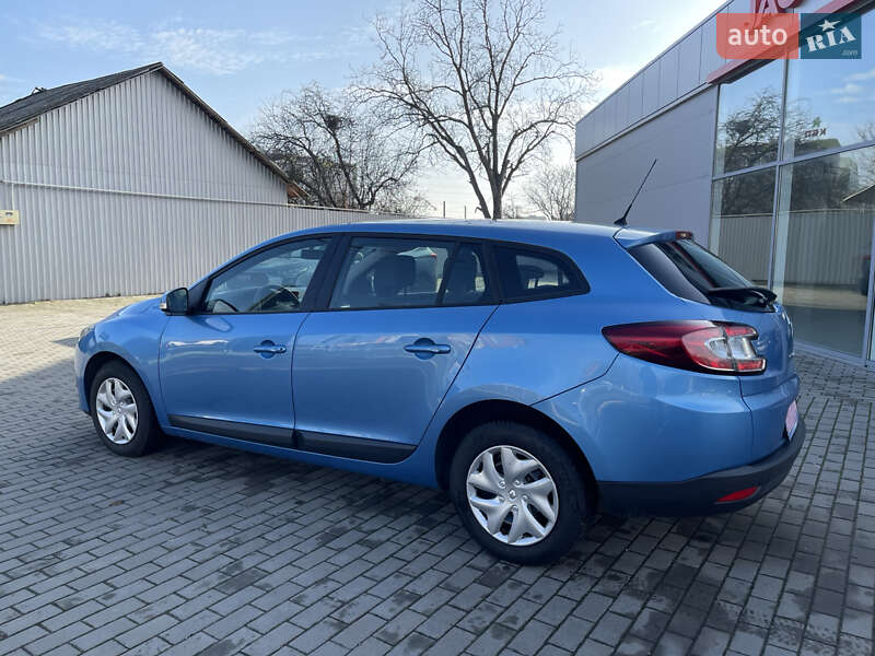 Универсал Renault Megane 2015 в Полтаве