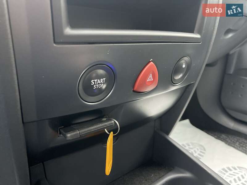 Хэтчбек Renault Megane 2008 в Сумах