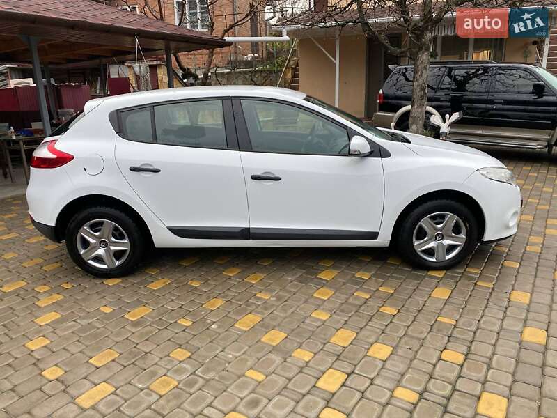 Хэтчбек Renault Megane 2011 в Виннице