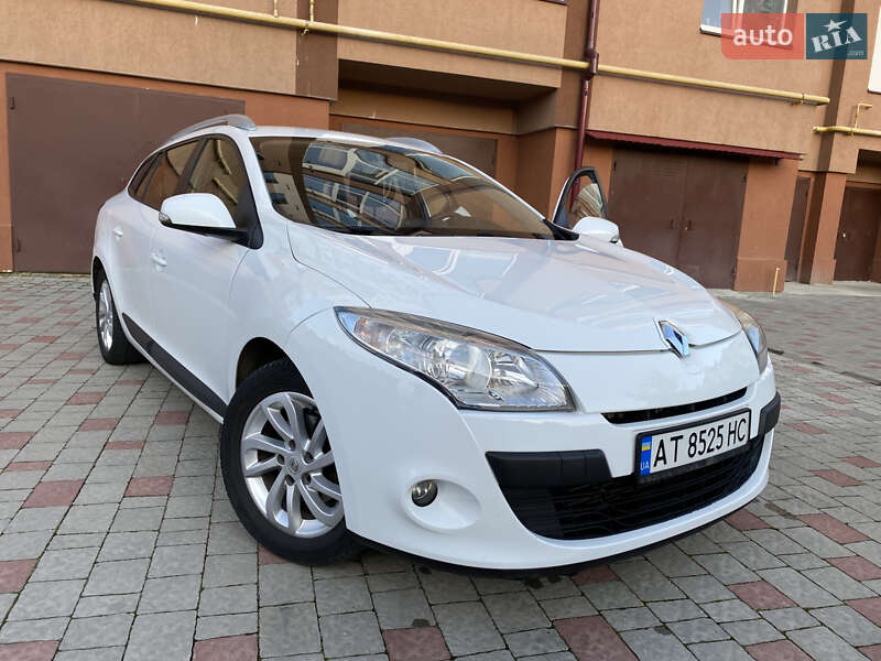 Универсал Renault Megane 2011 в Ивано-Франковске