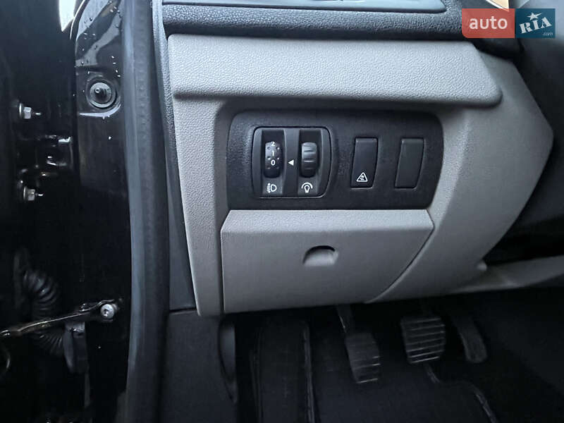 Хэтчбек Renault Megane 2011 в Виннице фото 34 Хэтчбек Renault Megane 2011 в Виннице