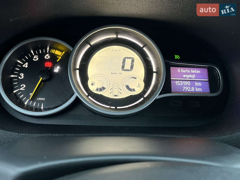 Хэтчбек Renault Megane 2011 в Виннице фото 44 Хэтчбек Renault Megane 2011 в Виннице