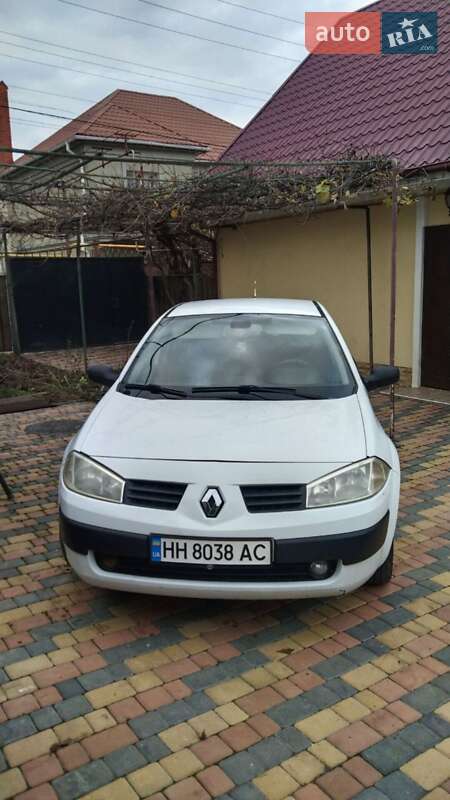 Седан Renault Megane 2003 в Килии