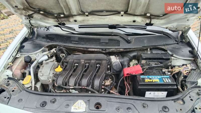 Седан Renault Megane 2003 в Килии