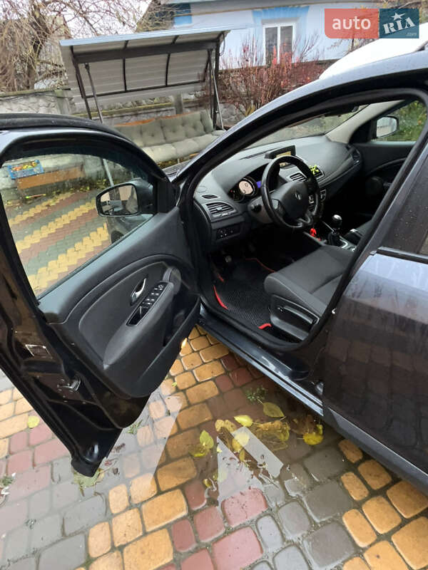 Універсал Renault Megane 2011 в Гнівані