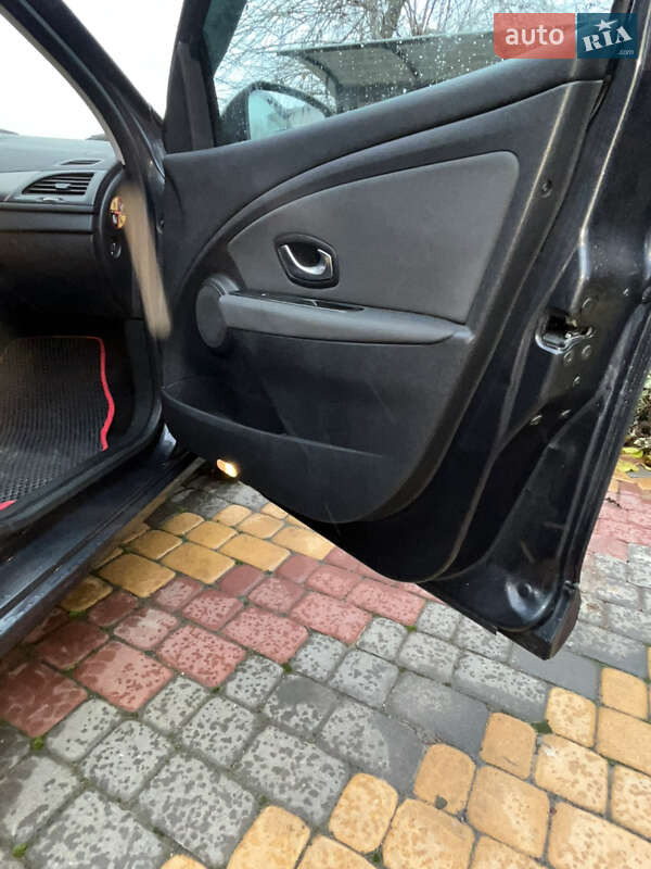 Універсал Renault Megane 2011 в Гнівані