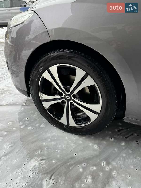 Универсал Renault Megane 2012 в Мервичах