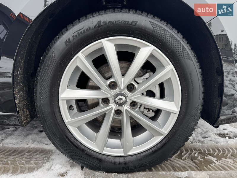 Універсал Renault Megane 2017 в Лопатині