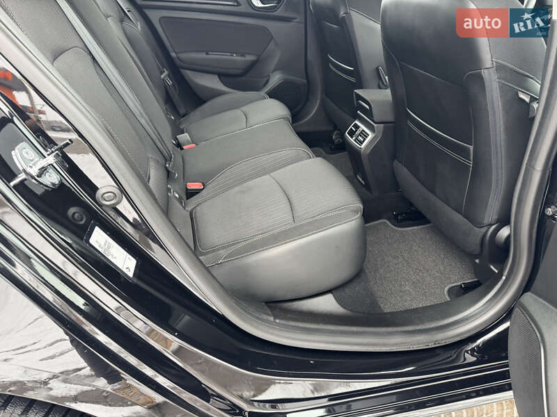 Універсал Renault Megane 2017 в Лопатині