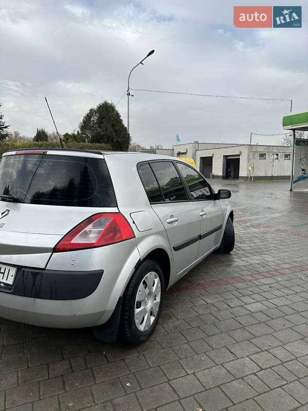 Хэтчбек Renault Megane 2004 в Ивано-Франковске