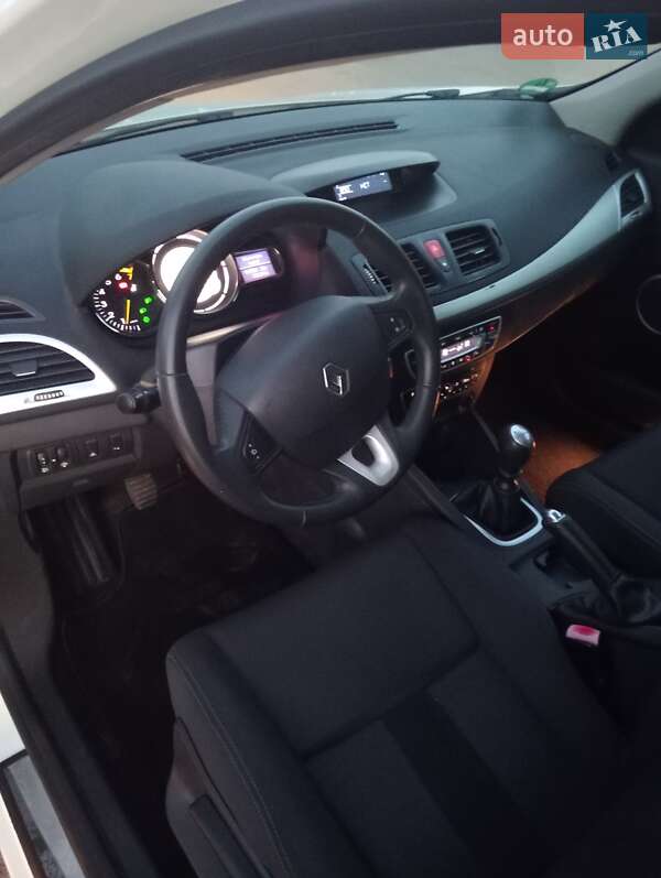 Хэтчбек Renault Megane 2008 в Нововолынске