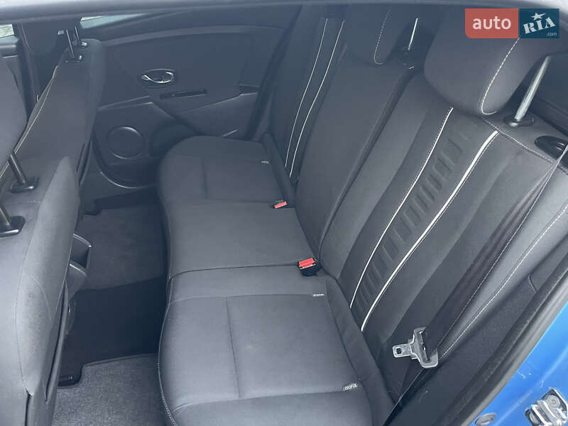 Универсал Renault Megane 2014 в Запорожье фото 39 Универсал Renault Megane 2014 в Запорожье