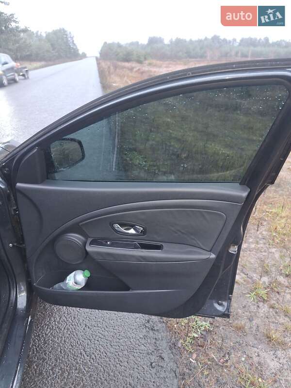 Універсал Renault Megane 2012 в Сарнах