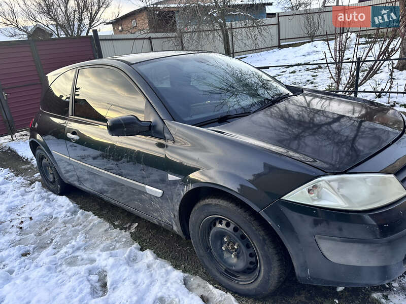 Хэтчбек Renault Megane 2004 в Львове фото 4 Хэтчбек Renault Megane 2004 в Львове