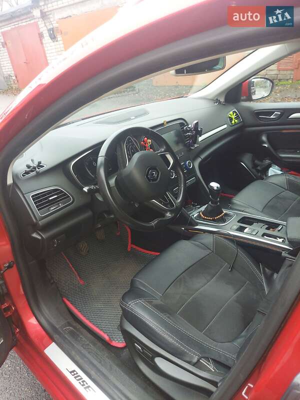 Универсал Renault Megane 2017 в Запорожье фото 6 Универсал Renault Megane 2017 в Запорожье