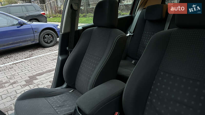 Хэтчбек Renault Megane 2005 в Киеве