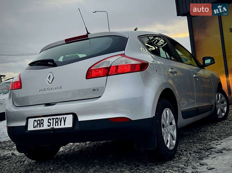 Хэтчбек Renault Megane 2013 в Стрые фото 23 Хэтчбек Renault Megane 2013 в Стрые