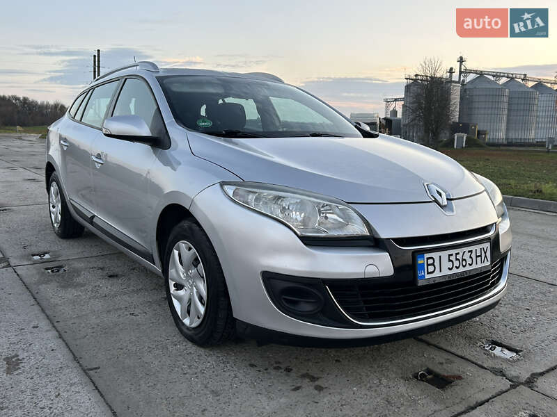 Універсал Renault Megane 2013 в Миргороді