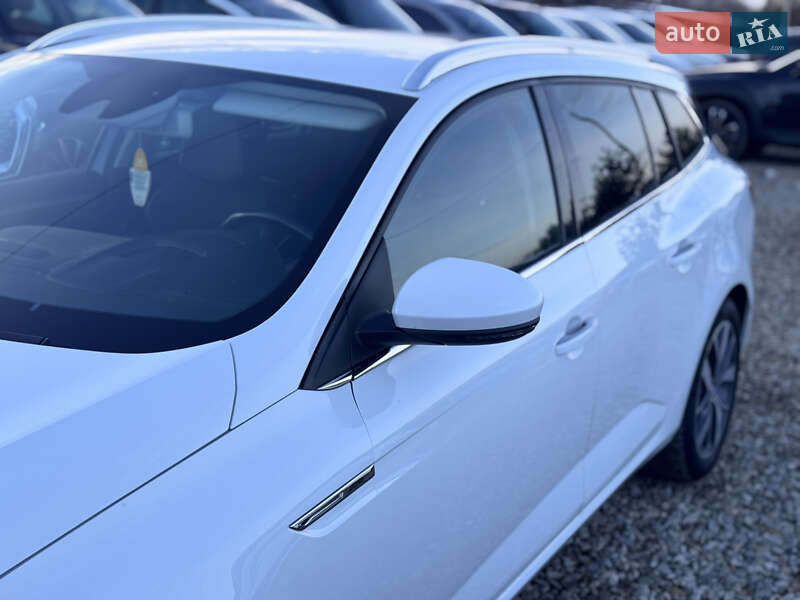 Універсал Renault Megane 2017 в Івано-Франківську