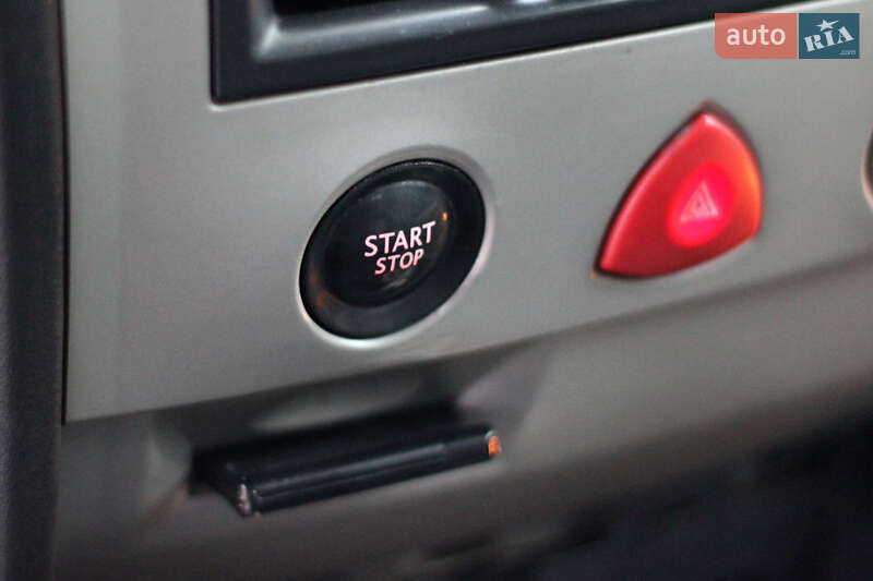 Универсал Renault Megane 2004 в Кременце