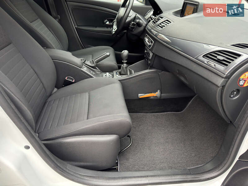 Универсал Renault Megane 2015 в Хмельницком фото 15 Универсал Renault Megane 2015 в Хмельницком