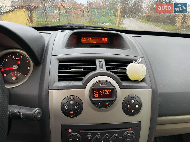 Универсал Renault Megane 2003 в Красилове фото 39 Универсал Renault Megane 2003 в Красилове