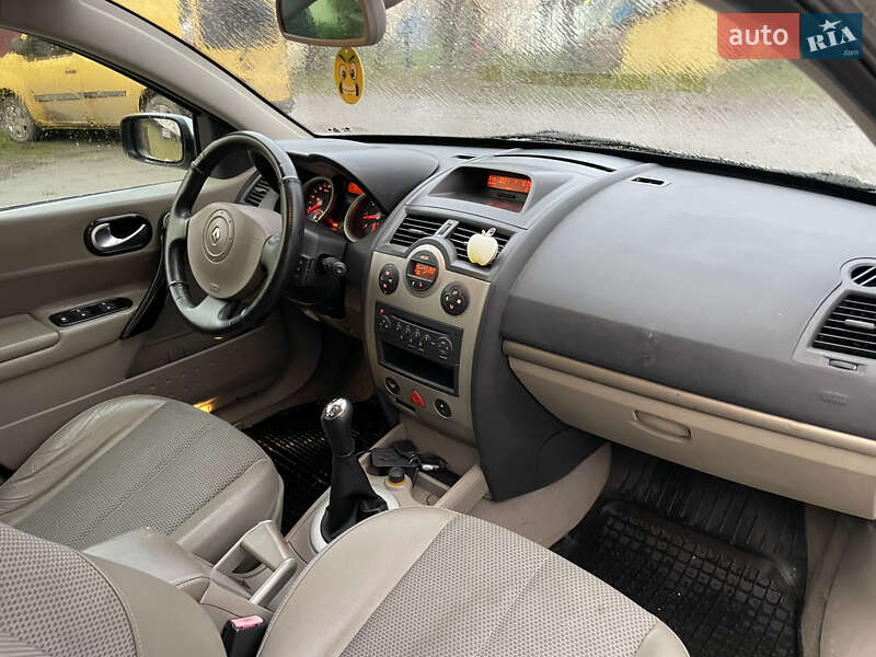 Универсал Renault Megane 2003 в Красилове фото 48 Универсал Renault Megane 2003 в Красилове