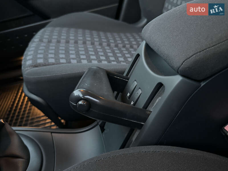 Универсал Renault Megane 2006 в Харькове фото 18 Универсал Renault Megane 2006 в Харькове