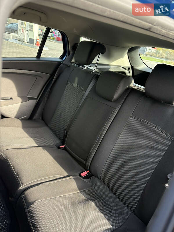 Универсал Renault Megane 2010 в Днепре фото 11 Универсал Renault Megane 2010 в Днепре