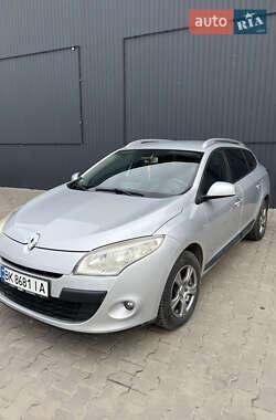 Универсал Renault Megane 2010 в Млинове