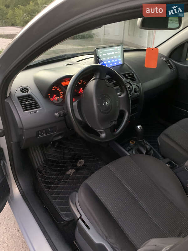Универсал Renault Megane 2004 в Каменском