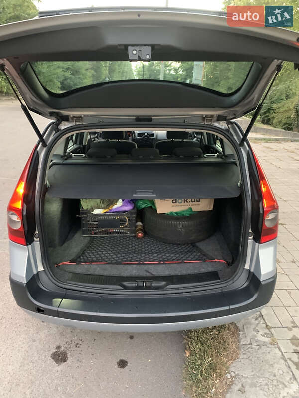 Универсал Renault Megane 2004 в Каменском