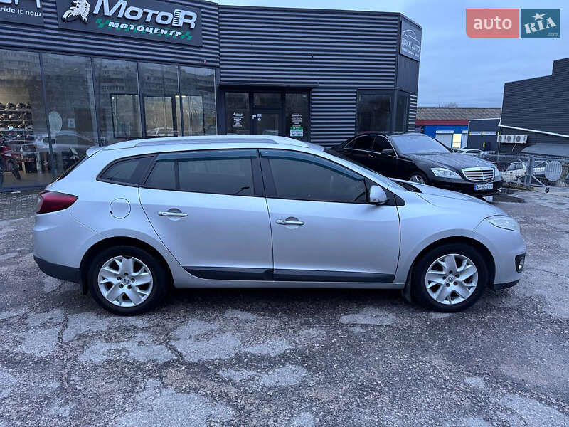 Универсал Renault Megane 2012 в Запорожье фото 2 Универсал Renault Megane 2012 в Запорожье